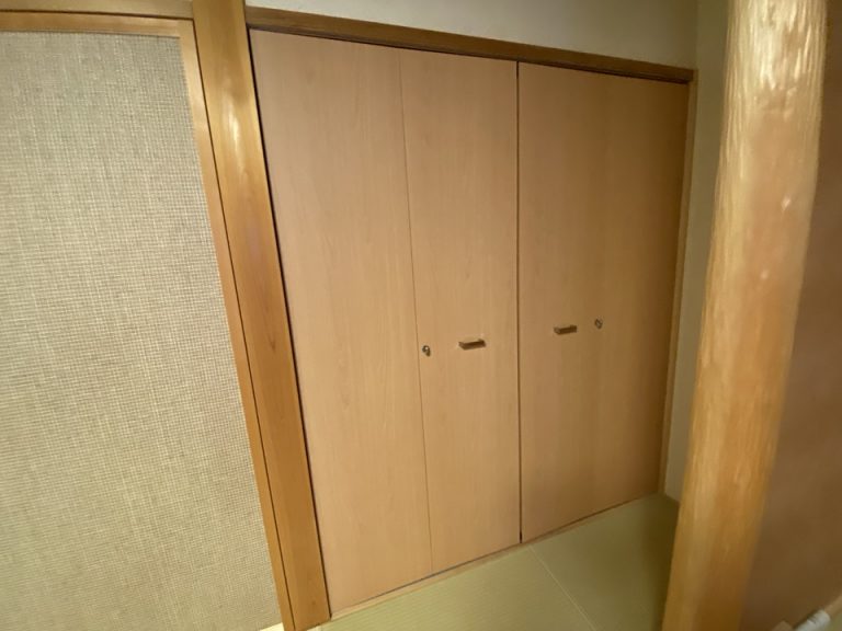 クローゼット(閉めた状態)