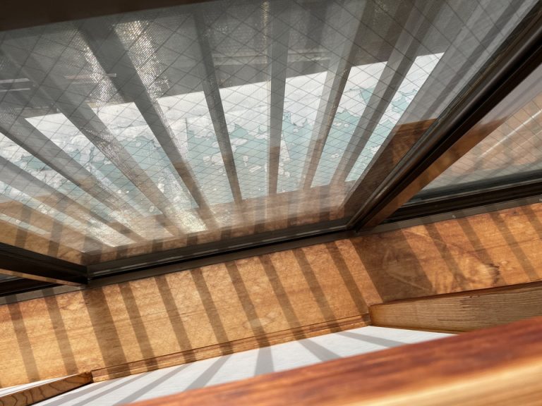 襖と窓スペース