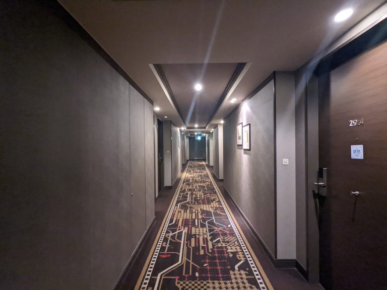 客室階廊下