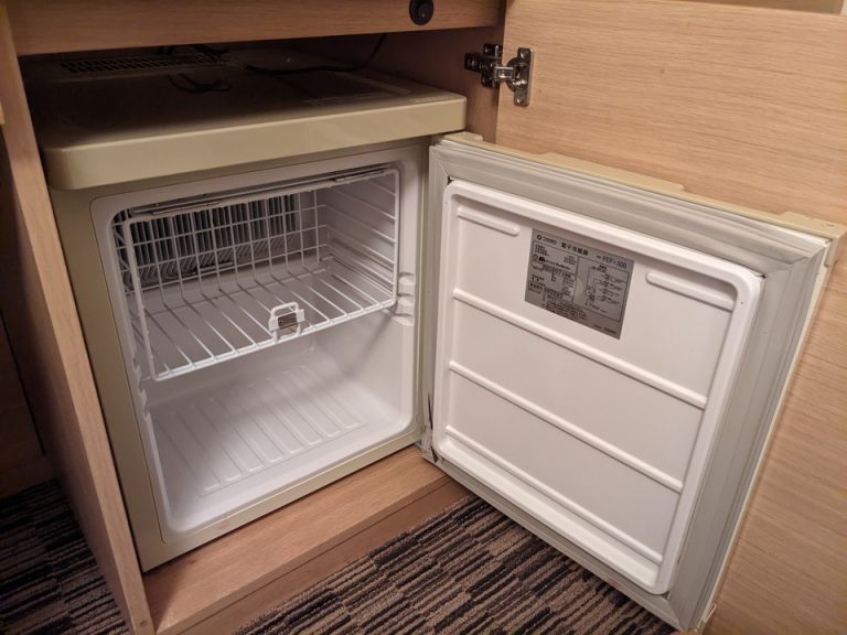 冷蔵庫 ドアを開けた状態