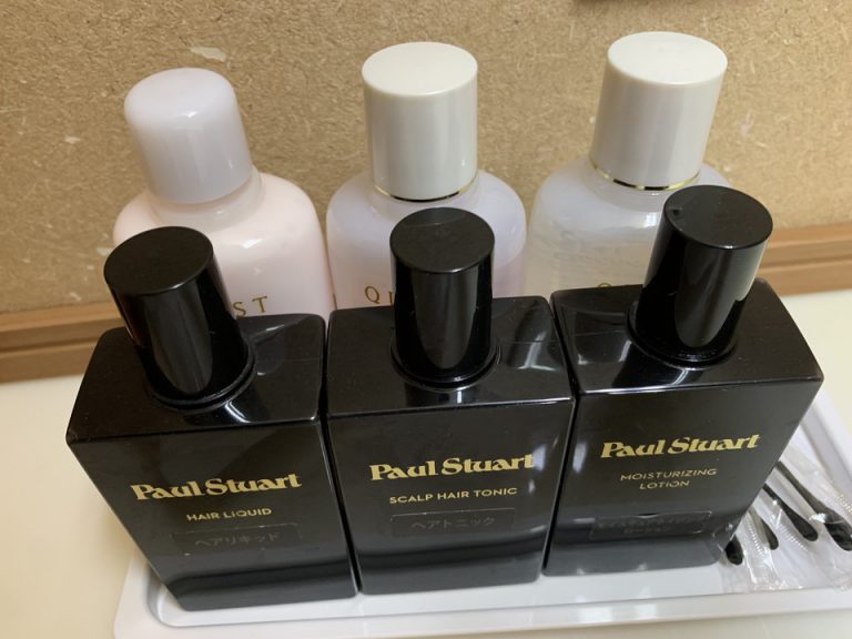 部屋に備え付けの洗顔セット シャンプーセット