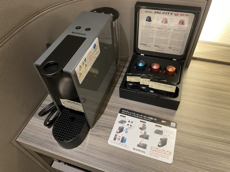 ミニバー・カフェコーナー3(コーヒーマシン)