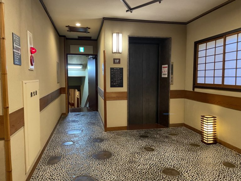 エレベーターホール客室階