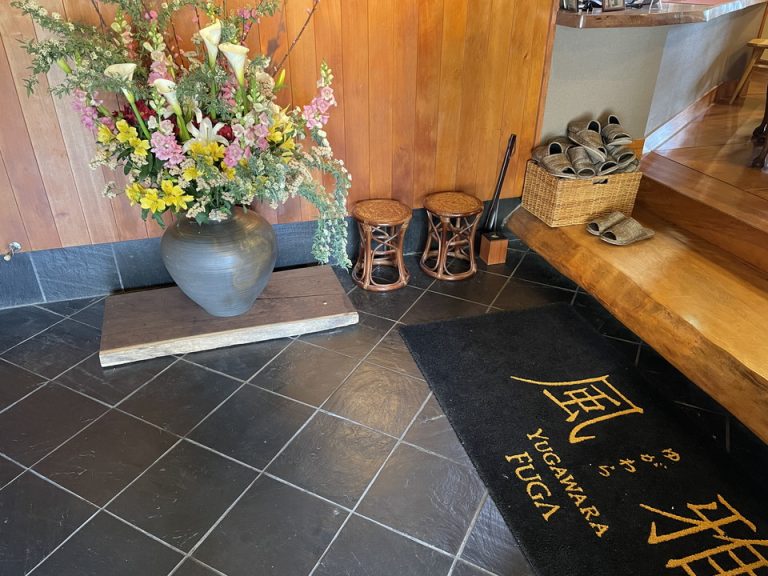 エントランス内観3