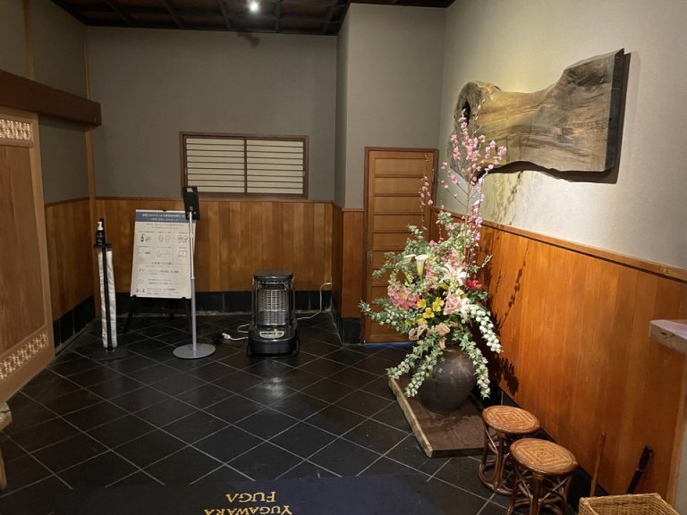 エントランス内観1