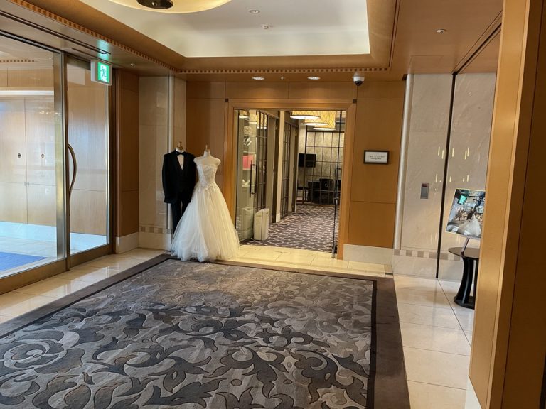 ウェディングサロン受付入口