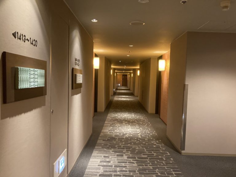 客室階廊下全体