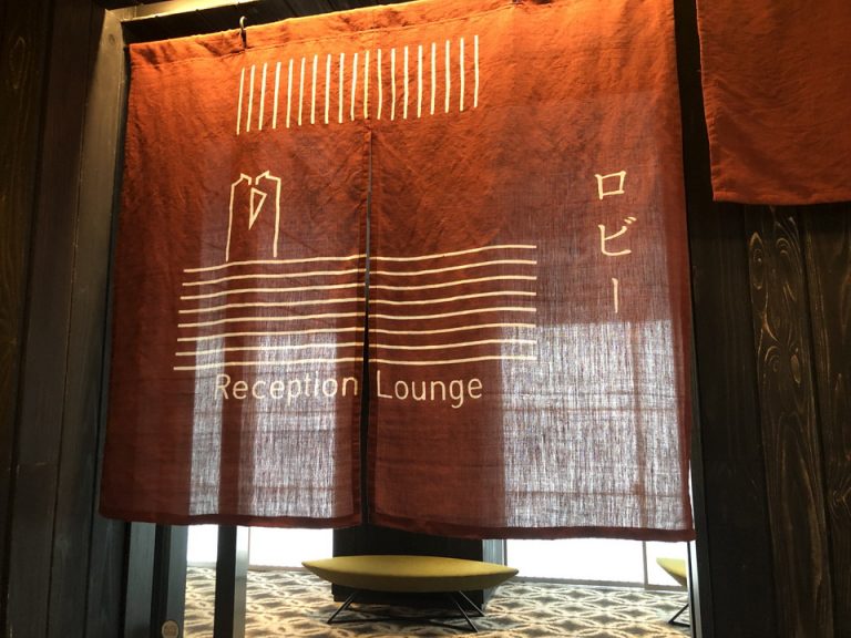 ロビー