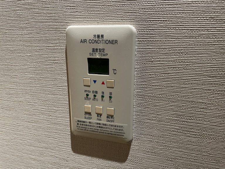 エアコン操作盤