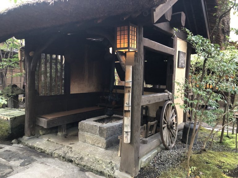 庭の小屋