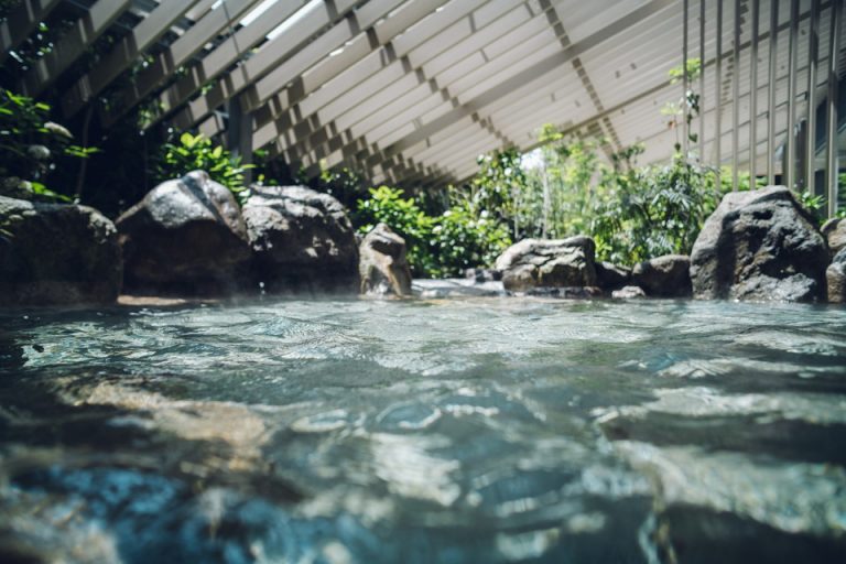 【界 別府】大浴場_露天風呂(女性)