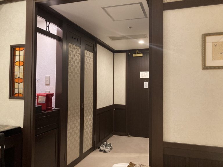 クローゼット (2)