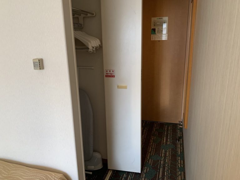 クローゼット(3)