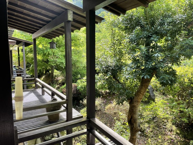 バルコニーと眺望2