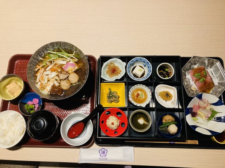 部屋食、みなと御膳