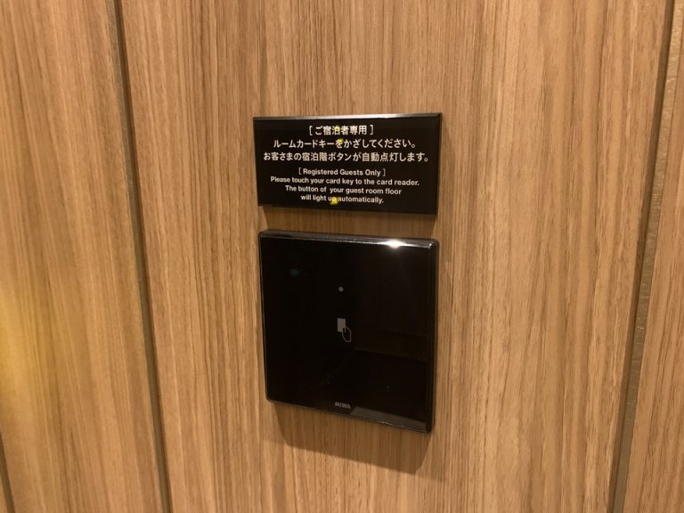 エレベーター内 設備