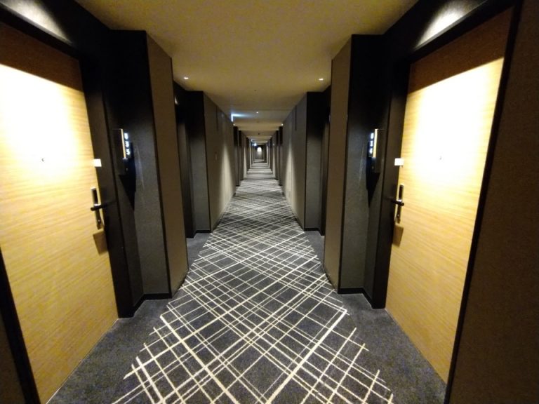 客室階廊下全体