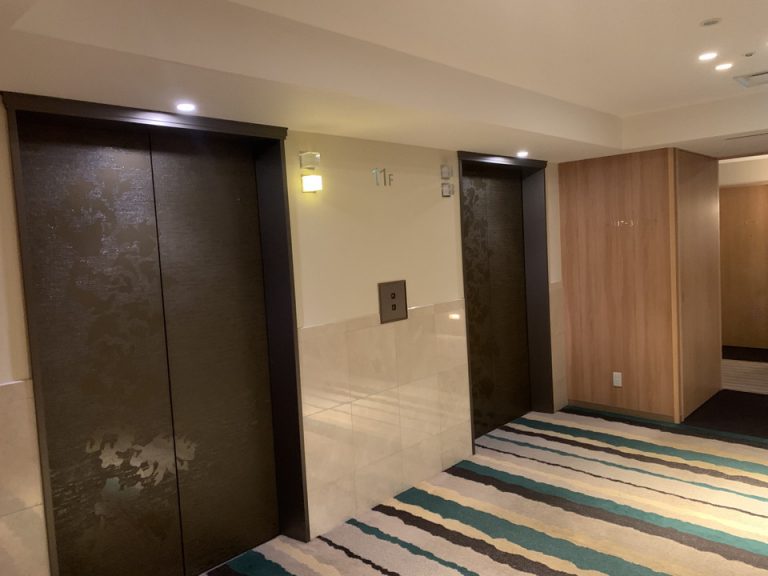 客室階 エレベーターフロア