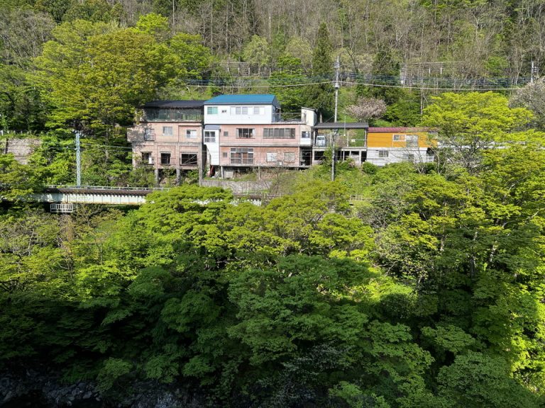 部屋から見た外の風景(5)