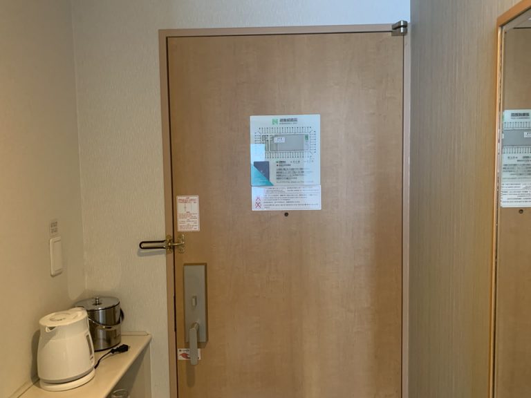 部屋ドア(内側)