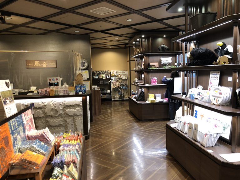 ショップ内観2
