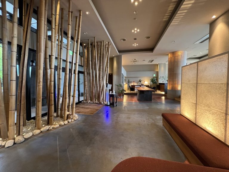 エントランス全体