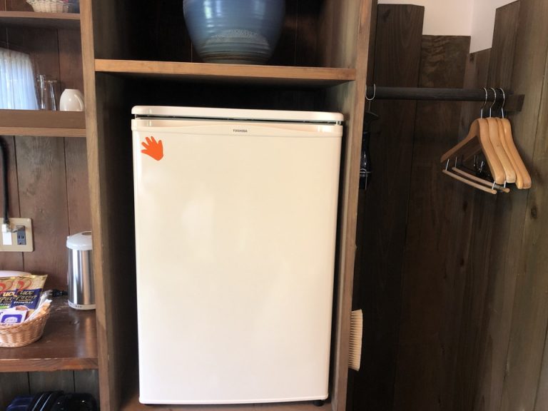 冷蔵庫閉じた状態1