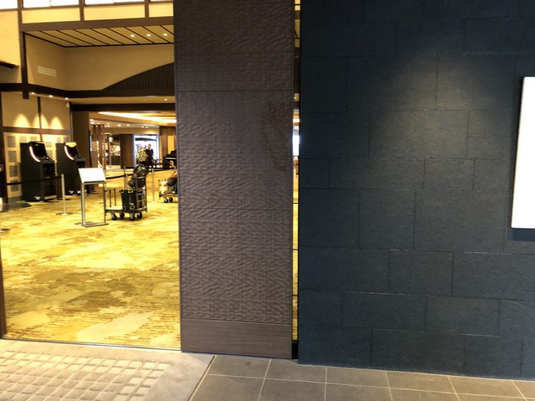 エントランス内観1