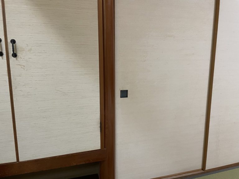 クローゼットと襖
