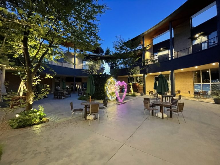 一般客利用のテラス