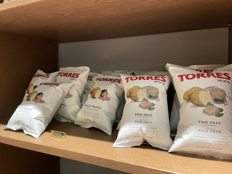 ロビー内軽食販売