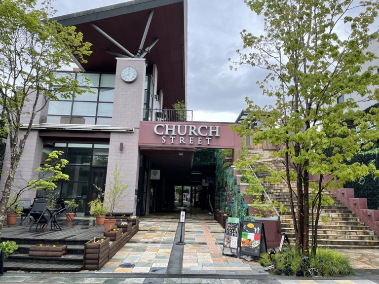 商業施設ホテル正面