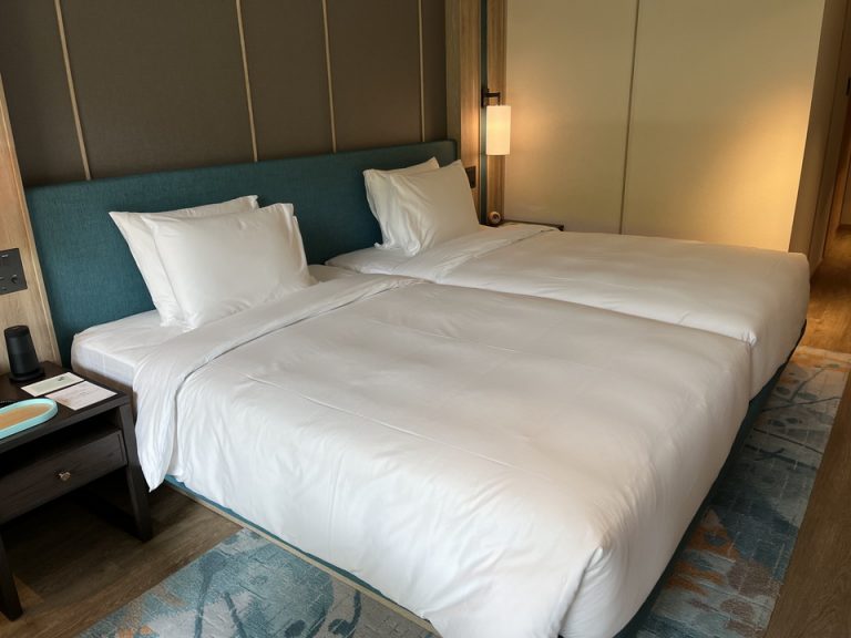 程よい固さのベッド