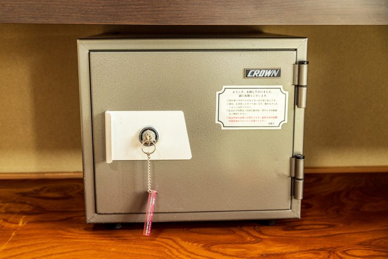 セーフティーボックスは縦方向もある程度ありました