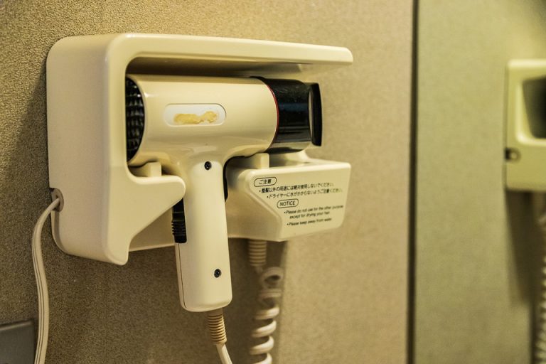 ドライヤーも部屋によって違うようです