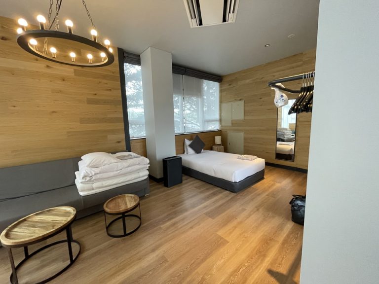 テレビから右側