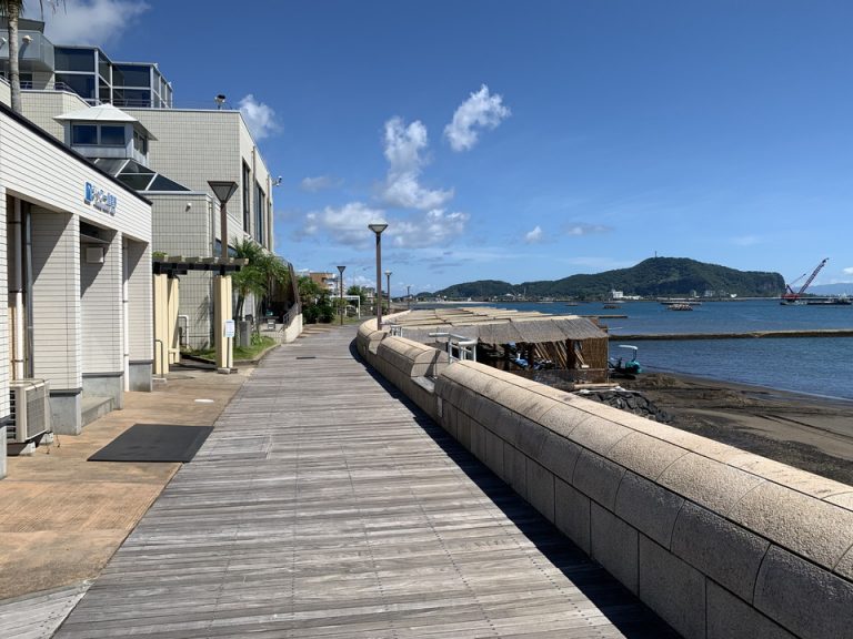 海辺の散歩道(2)