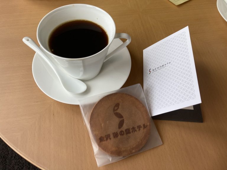 ウェルカムドリンクとお菓子