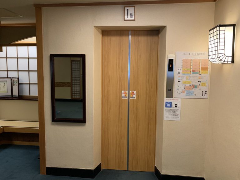 客室階エレベーター (10)