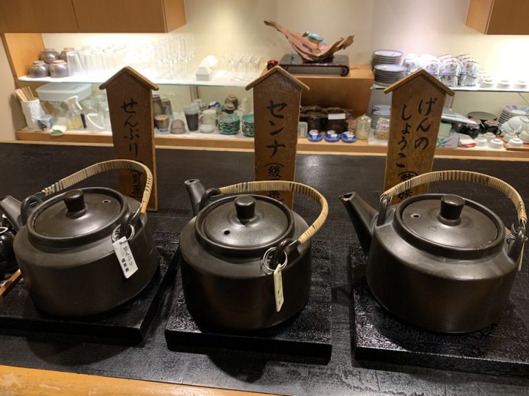 茶房のサービス茶