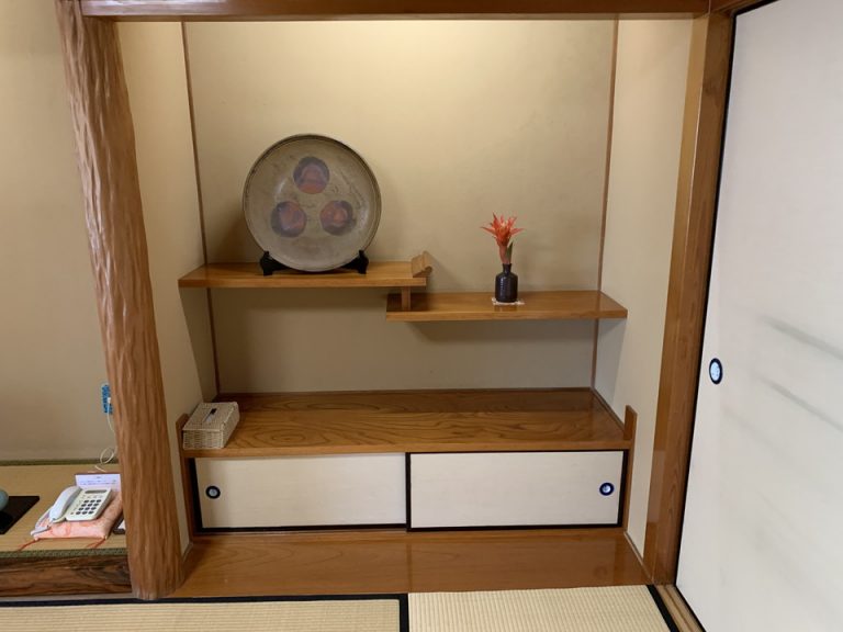 客室内の調度品