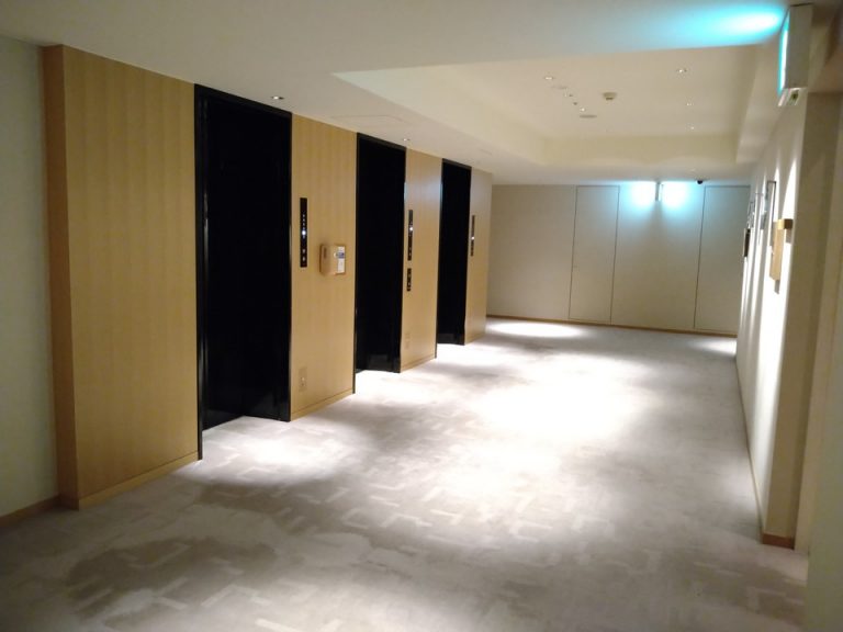 エレベーターホール客室階