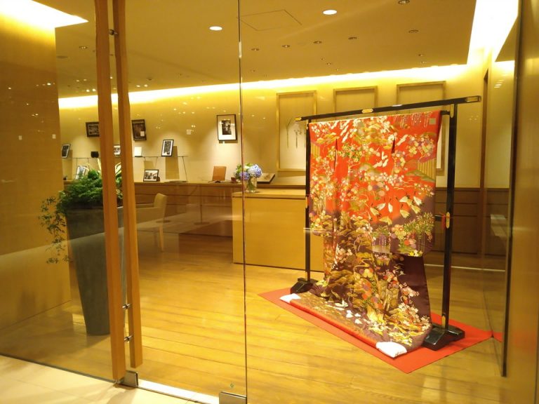 ロビー階ブライダルサロン