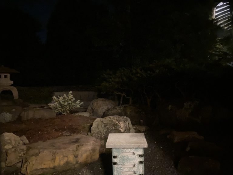 部屋からの眺望(夜間)