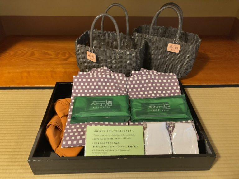 浴衣と温泉セット