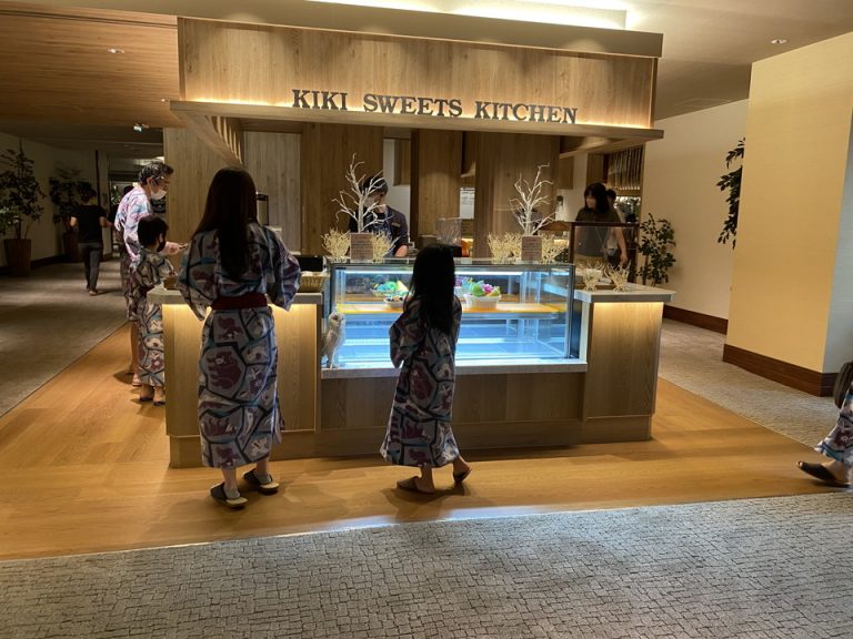 デザートショーケース