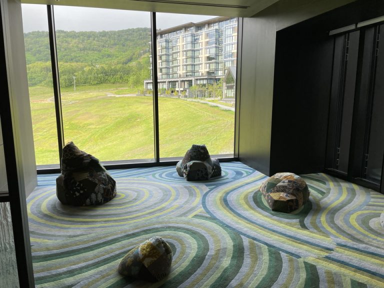 宿泊階 エレベーターホール