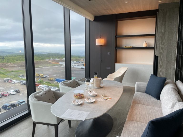 ダイニングルーム