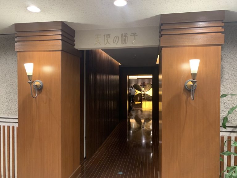天使の梯子専用エントランス