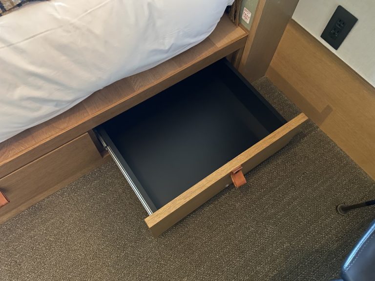 空の収納スペース